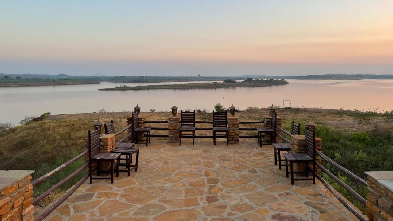 La Kamp Resort Bhuj Exterior photo
