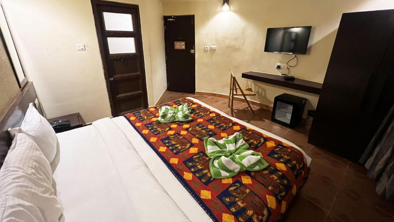 La Kamp Resort Bhuj Exterior photo