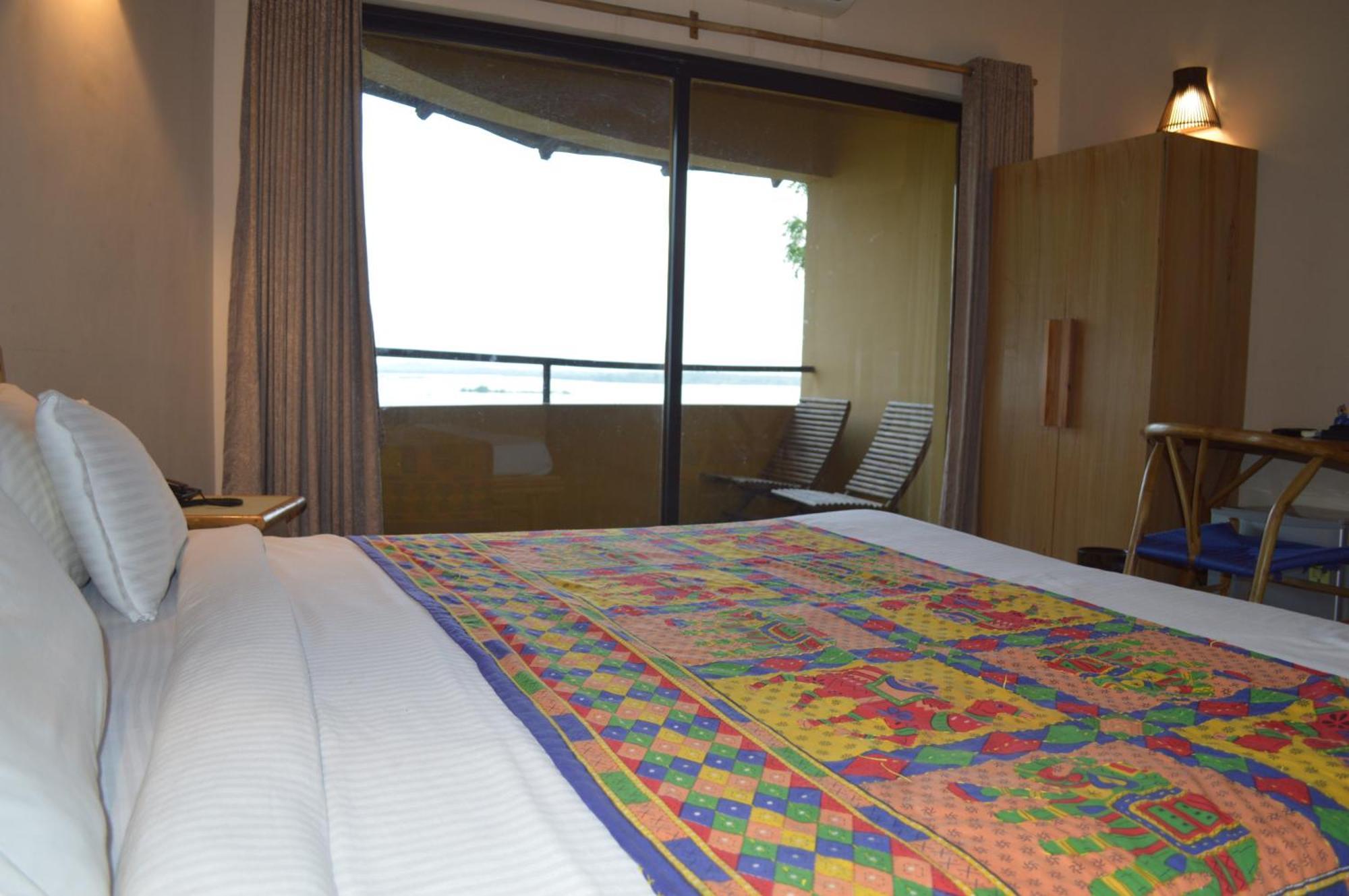La Kamp Resort Bhuj Exterior photo