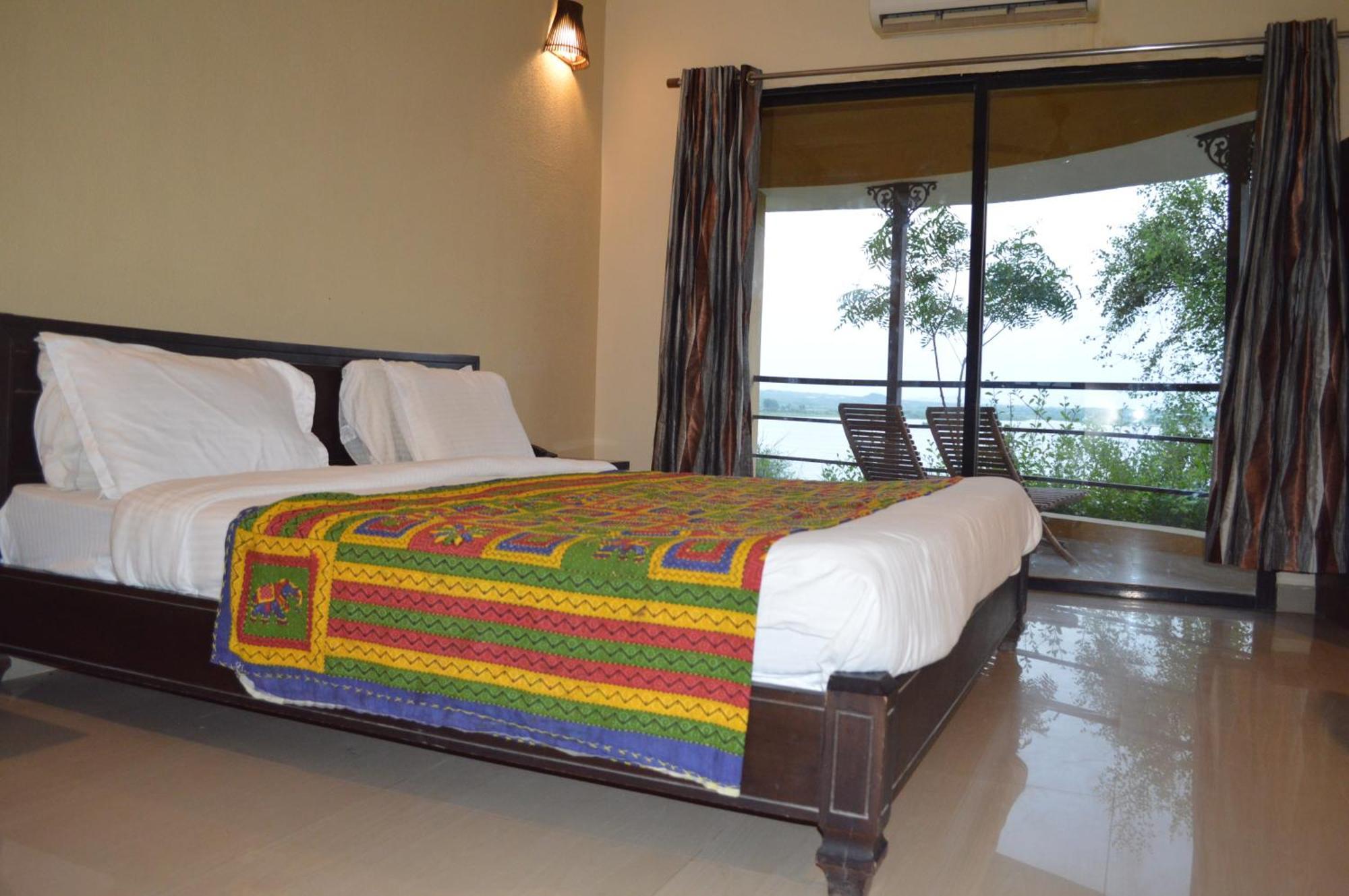 La Kamp Resort Bhuj Exterior photo