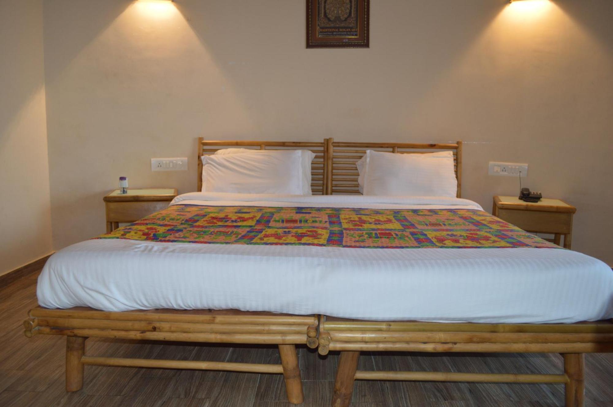 La Kamp Resort Bhuj Exterior photo